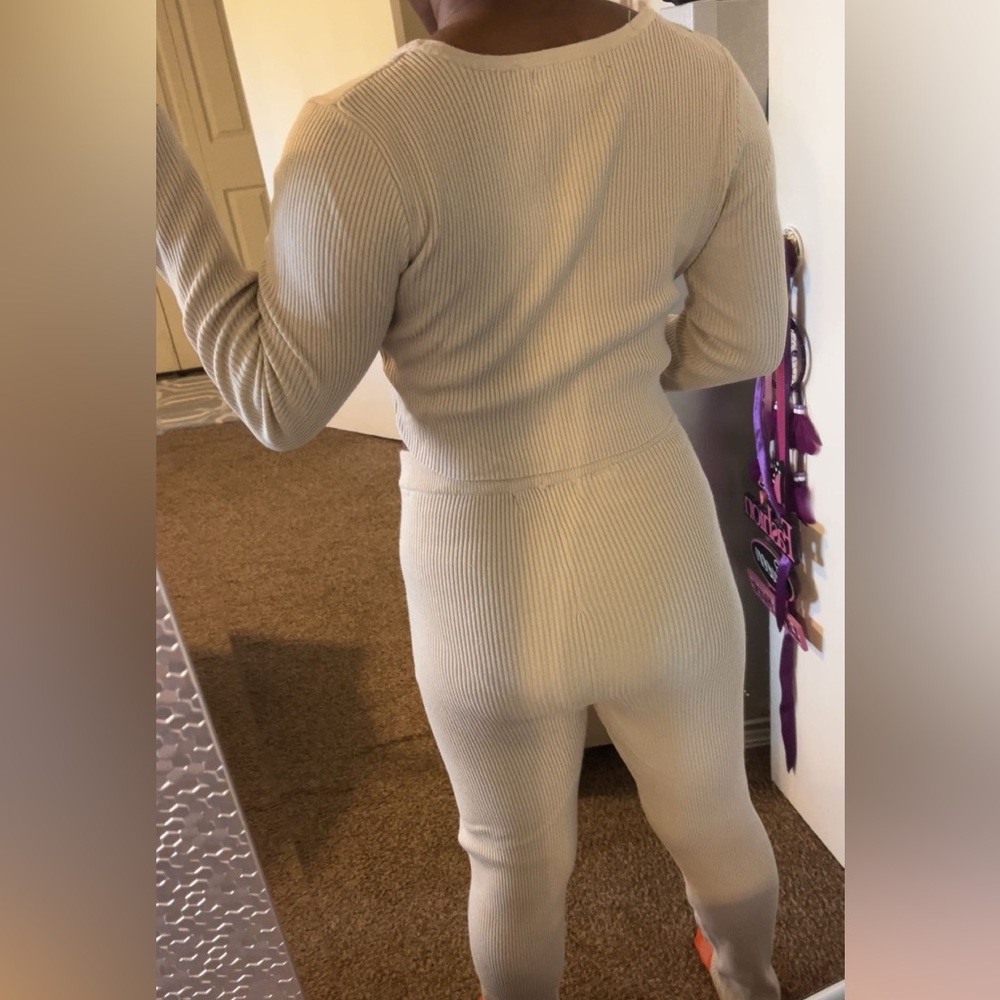 Cream Ribbed Leggings Set - Picture 6 of 14